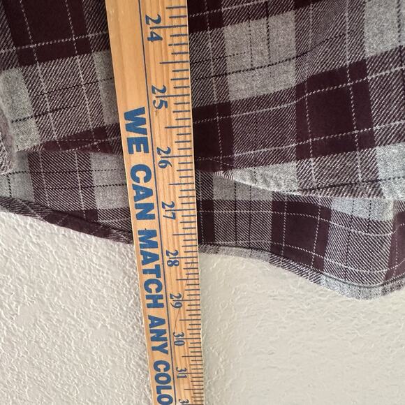 UNTUCKit Men's Burgundy Gray Plaid Hezog Long Sleeve Button Flannel Shirt Size L - Picture 4 of 5